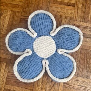 Floral Blue and Cream Accent Pillow ( New )